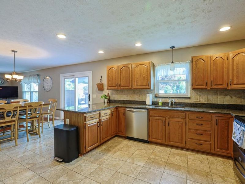 355 Mecca Drive, Vandalia, OH 45377 Photo 15