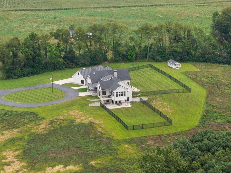 Property Image 122