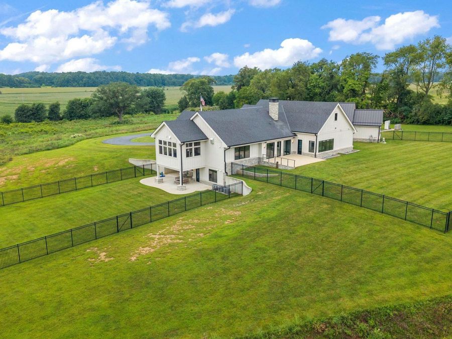 Property Image 135