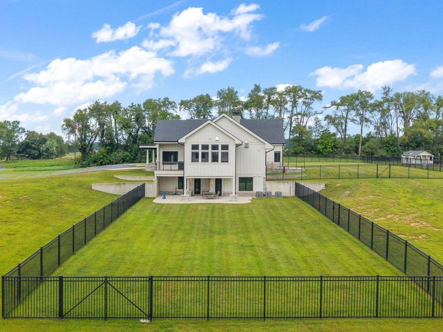 Property Image 137