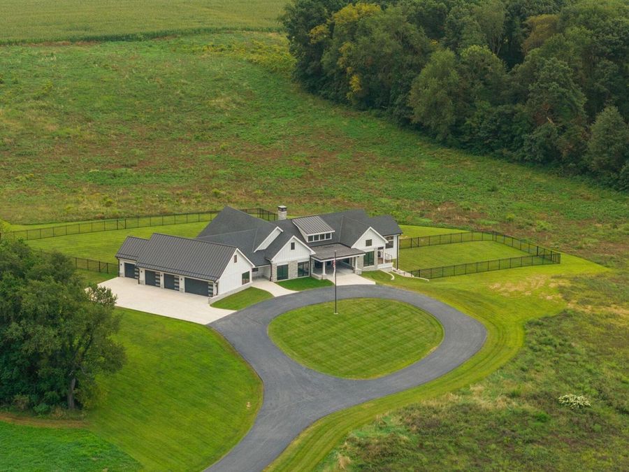 Property Image 141