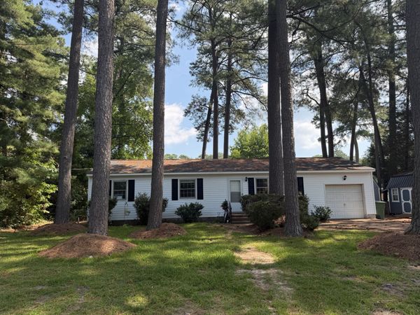 2703 Woodford Avenue , Hayes, VA 23072