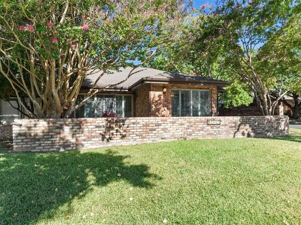 17663 Sunmeadow Drive , Dallas, TX 75252