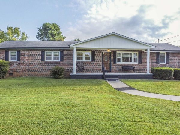 151 Selma St, Lenoir City, TN 37771