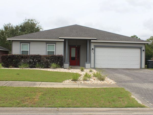 105 Amadeus Avenue, Freeport, FL 32439