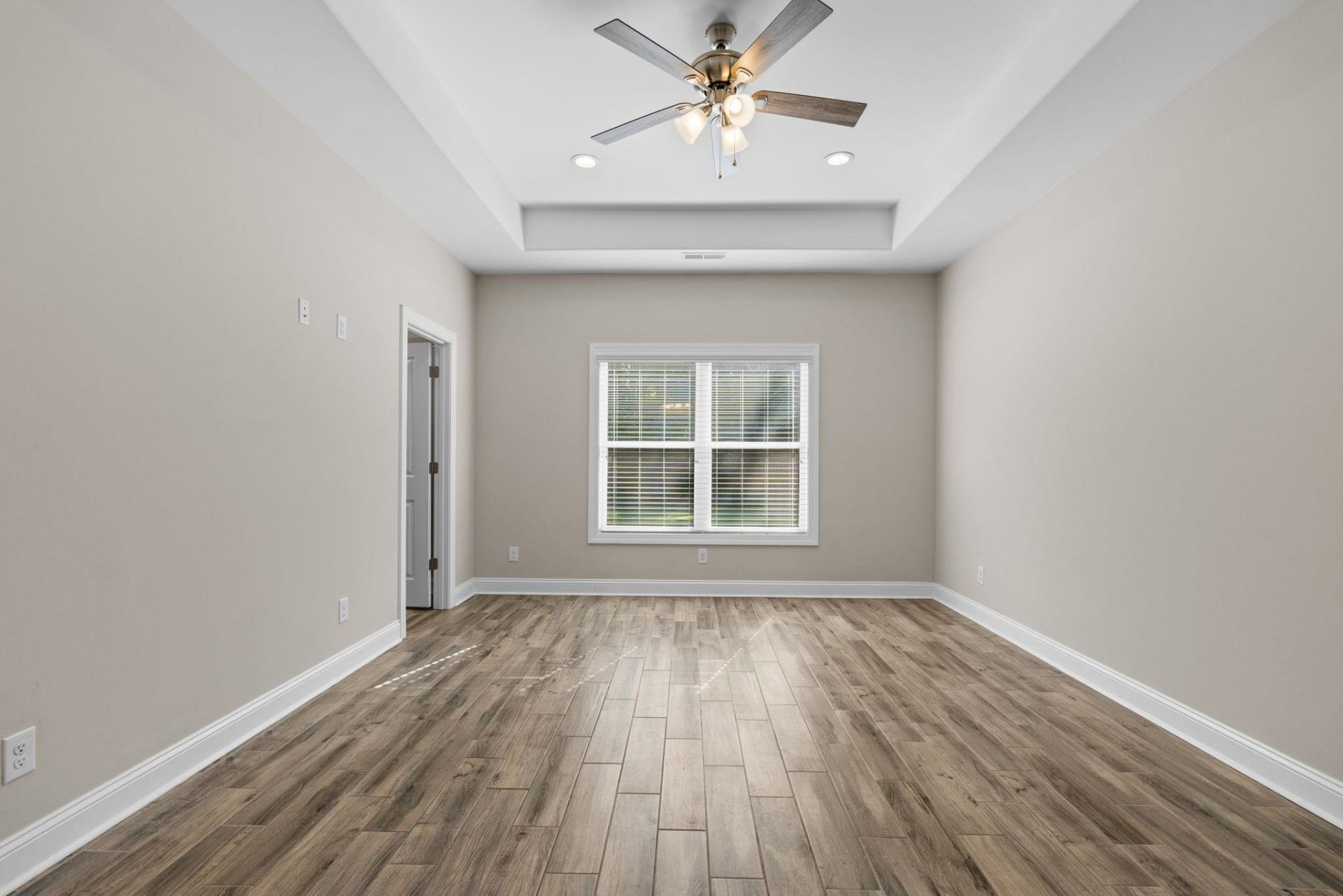 141 Lions Paw Ct. Photo 18