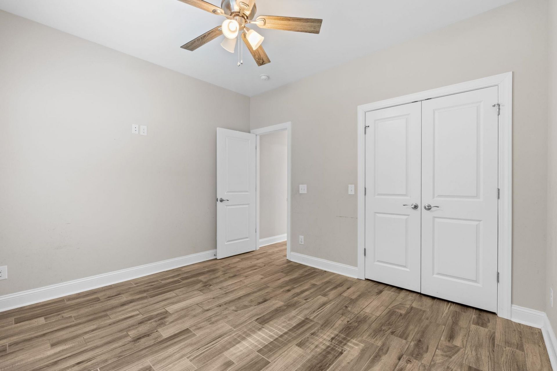141 Lions Paw Ct. Photo 26
