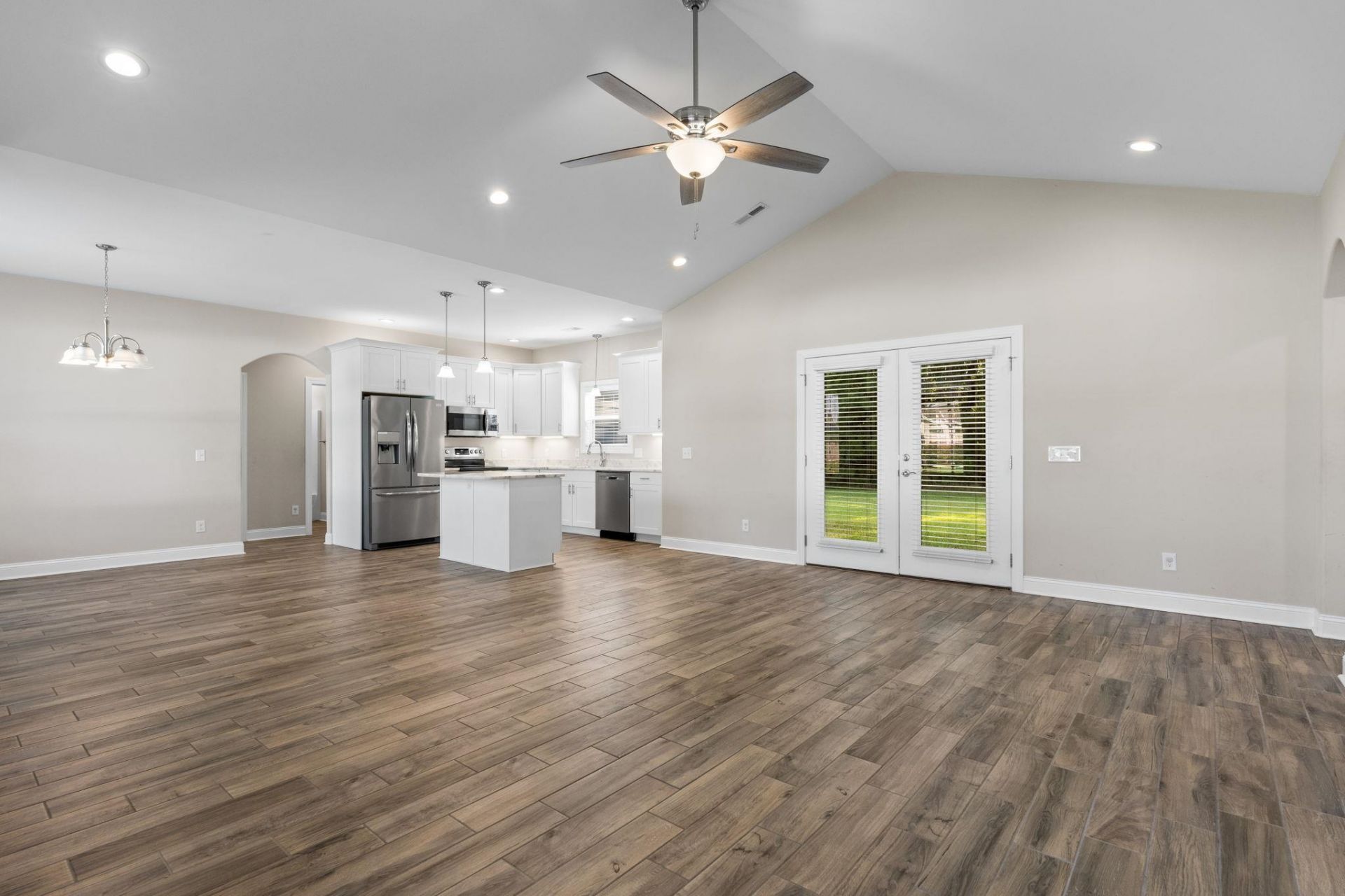 141 Lions Paw Ct. Photo 9