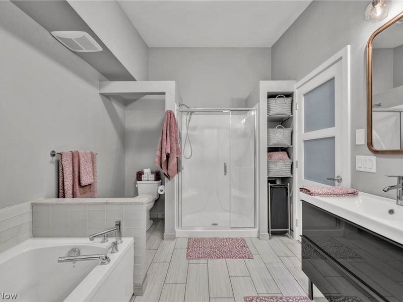 8365 Whitewood Road, Brecksville, OH 44141 Photo 17