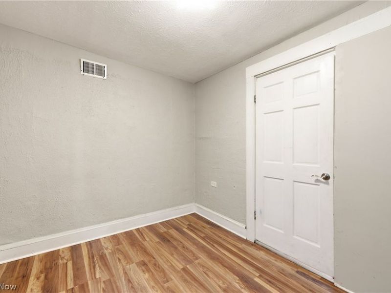 3123 W 68th Street, Cleveland, OH 44102 Photo 23