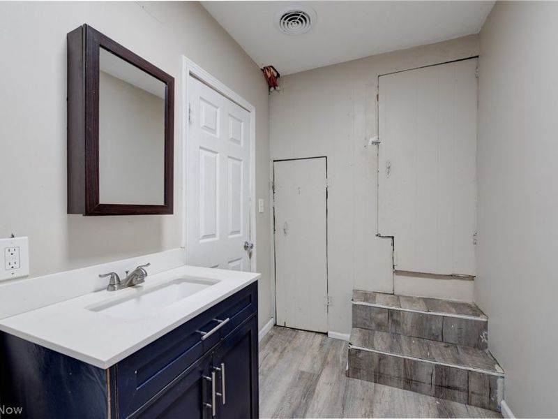3123 W 68th Street, Cleveland, OH 44102 Photo 26