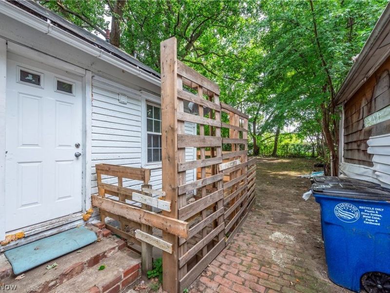 3123 W 68th Street, Cleveland, OH 44102 Photo 5