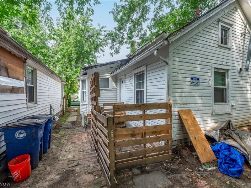 3123 W 68th Street, Cleveland, OH 44102 Photo 6