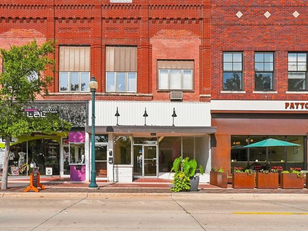 319 Main Street , Cedar Falls, IA 50613