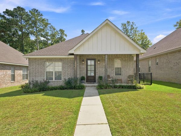 134 Midtown, Hattiesburg, MS 39402