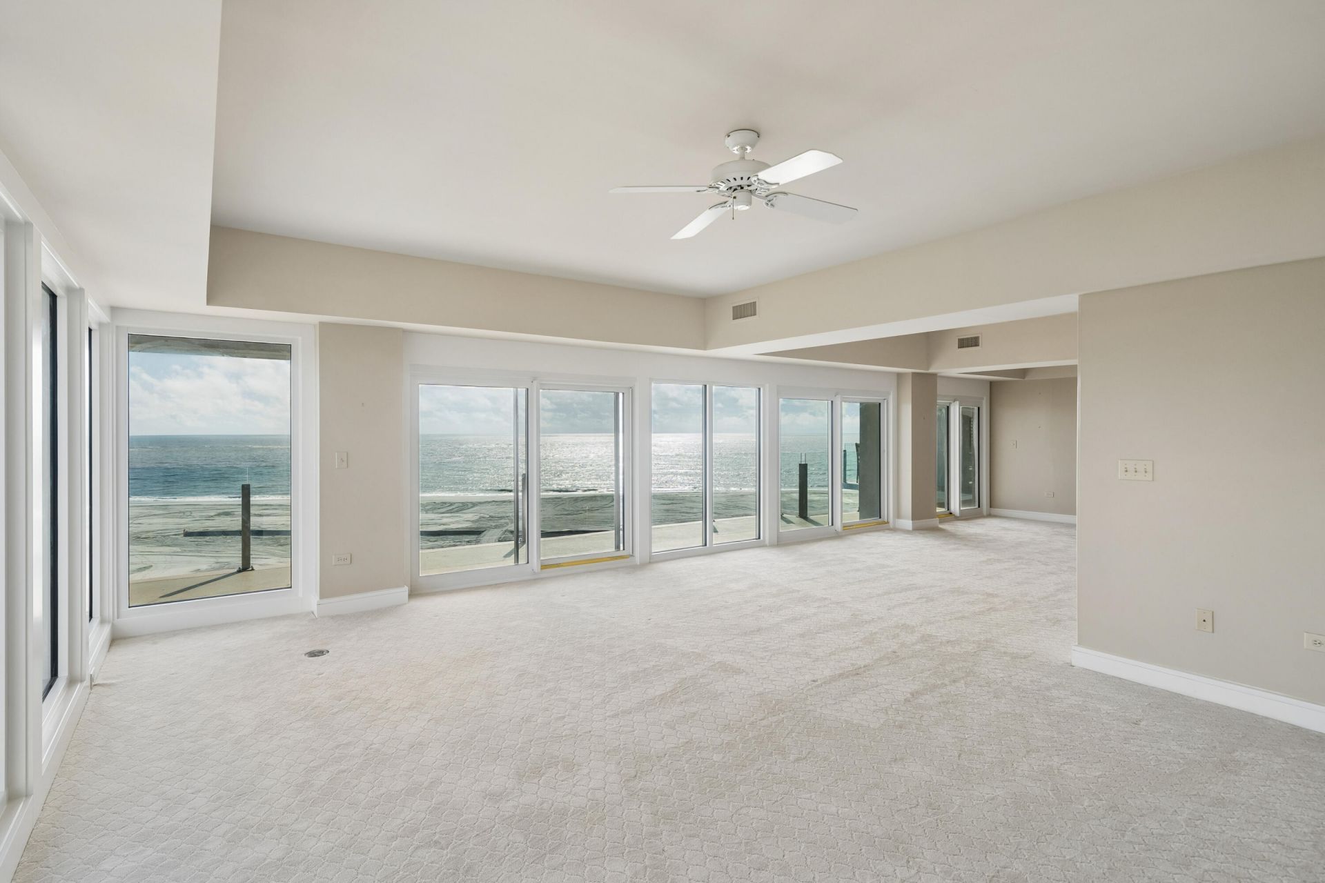 9510 Palmetto Drive Photo 17