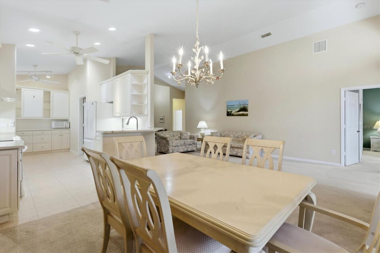 4238 65th Terrace E, Sarasota, FL 34243 Photo