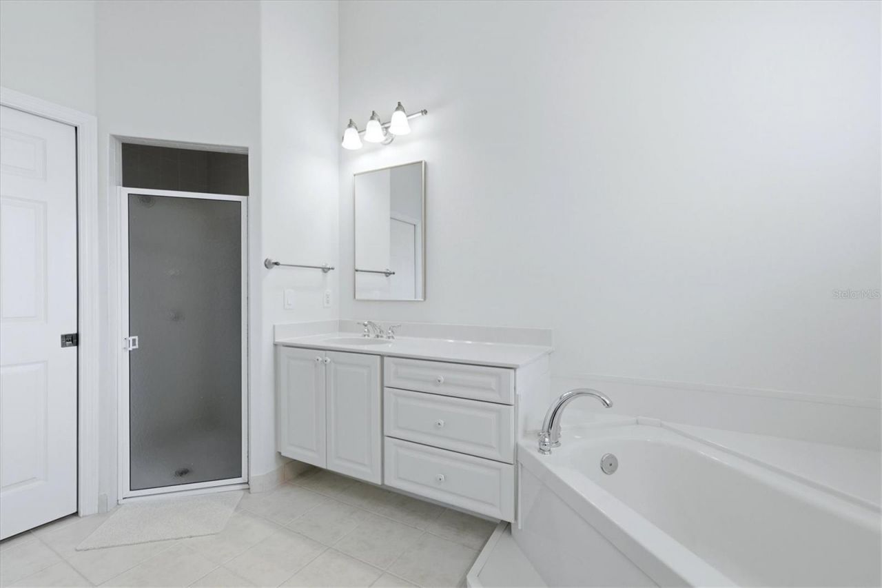 4238 65th Terrace E, Sarasota, FL 34243 Photo