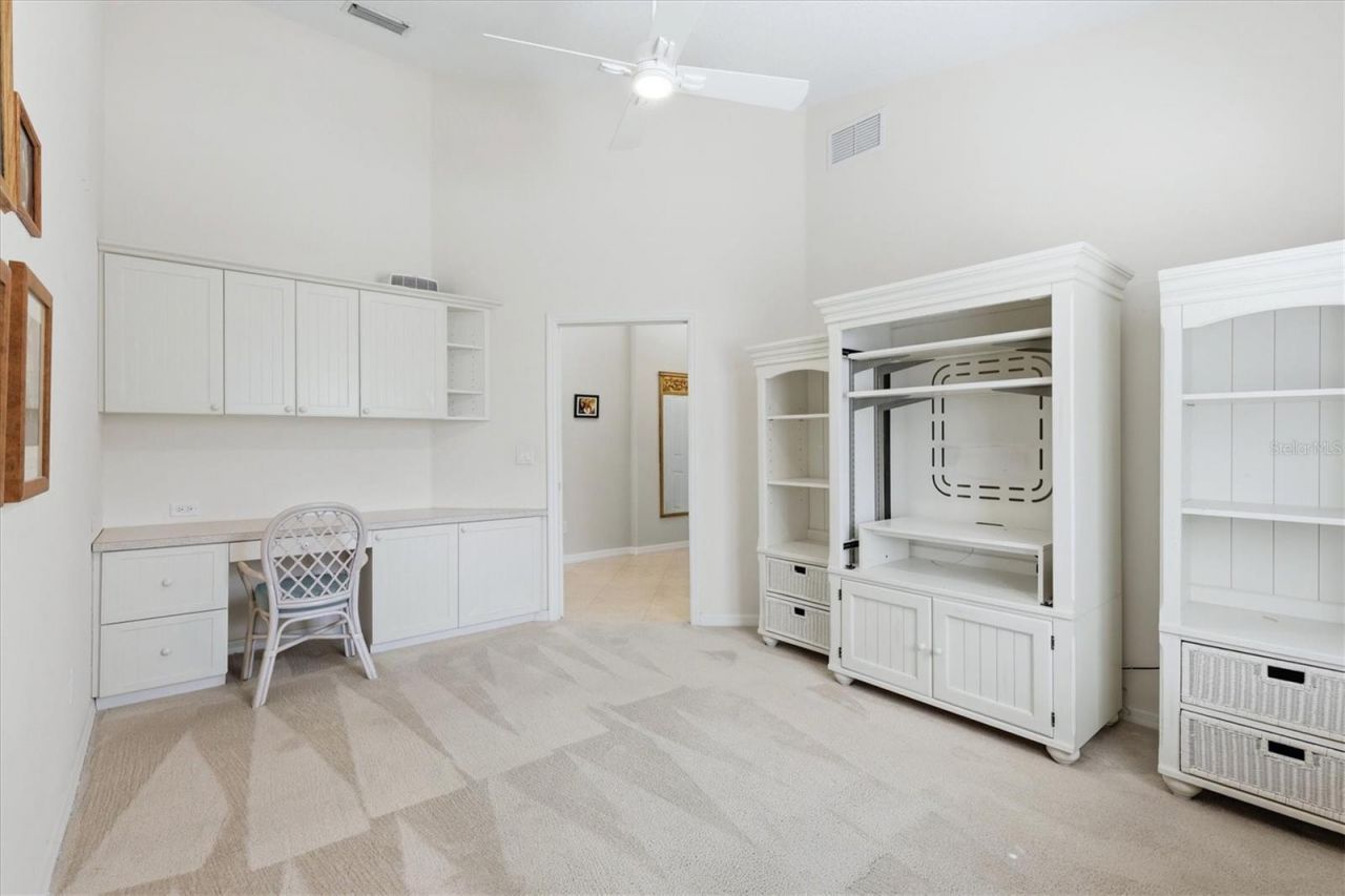 4238 65th Terrace E, Sarasota, FL 34243 Photo