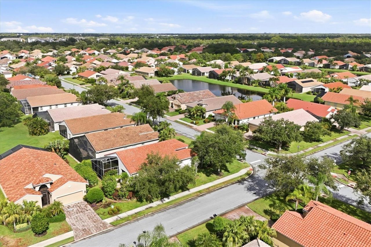 4238 65th Terrace E, Sarasota, FL 34243 Photo
