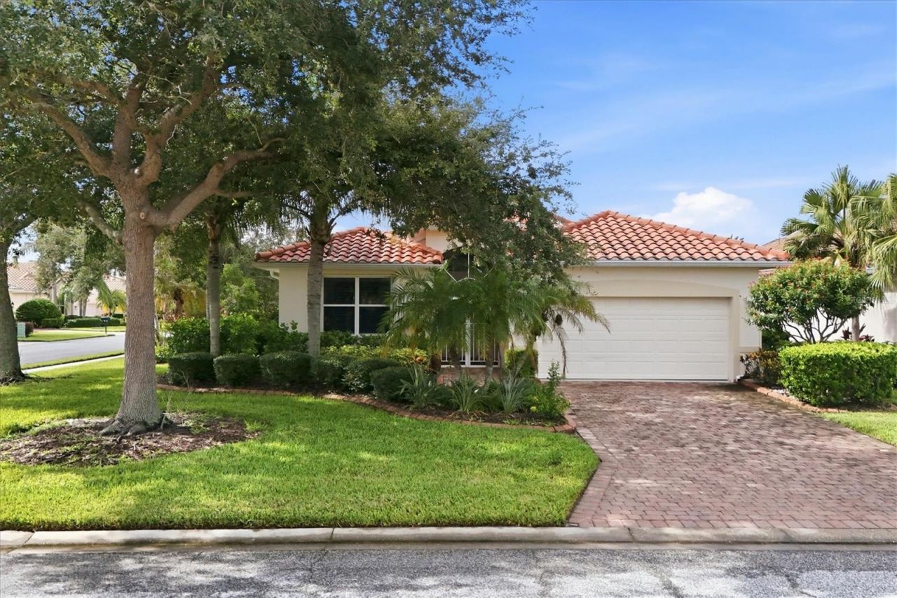4238 65th Terrace E, Sarasota, FL 34243 Photo