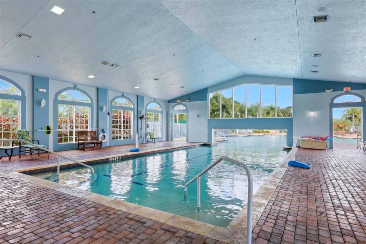 4238 65th Terrace E, Sarasota, FL 34243 Photo