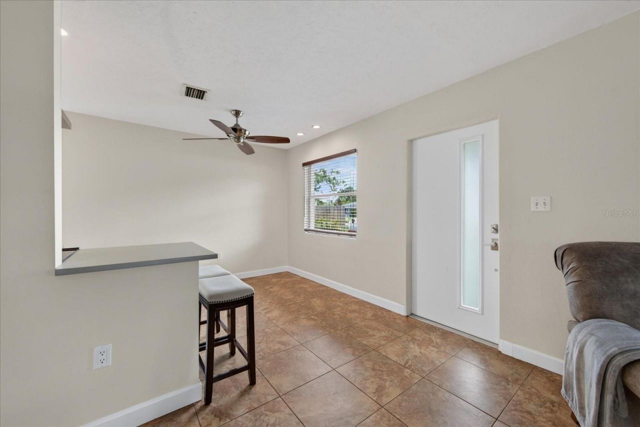 2350 Loma Linda Street , Sarasota, FL 34239 Photo