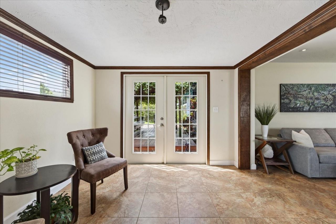 2350 Loma Linda Street , Sarasota, FL 34239 Photo