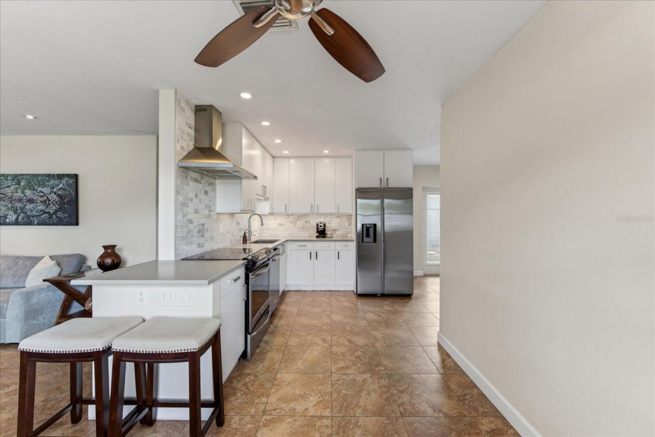 2350 Loma Linda Street , Sarasota, FL 34239 Photo
