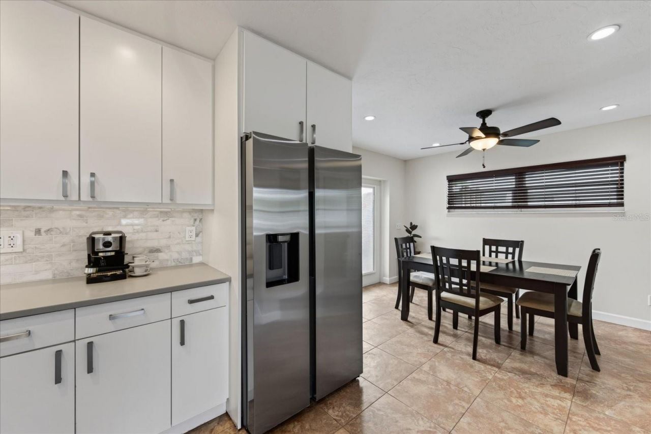 2350 Loma Linda Street , Sarasota, FL 34239 Photo