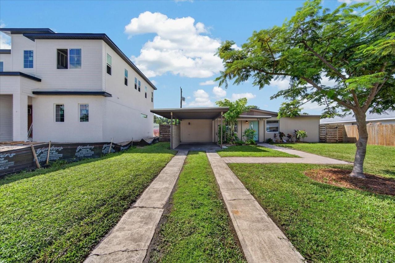 2350 Loma Linda Street , Sarasota, FL 34239 Photo