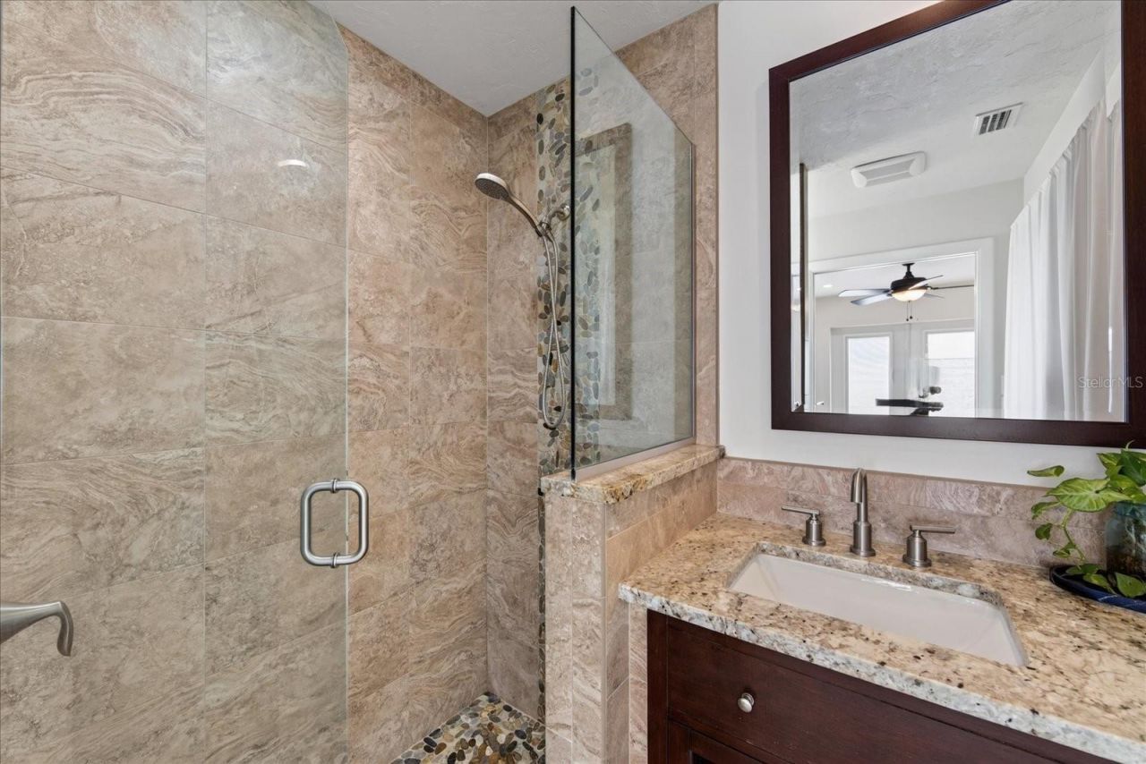 2350 Loma Linda Street , Sarasota, FL 34239 Photo