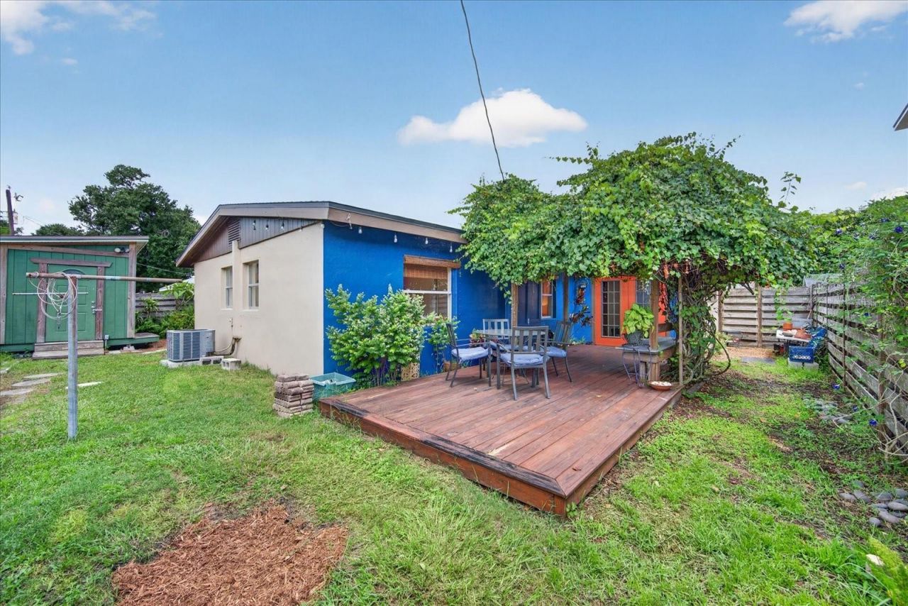 2350 Loma Linda Street , Sarasota, FL 34239 Photo