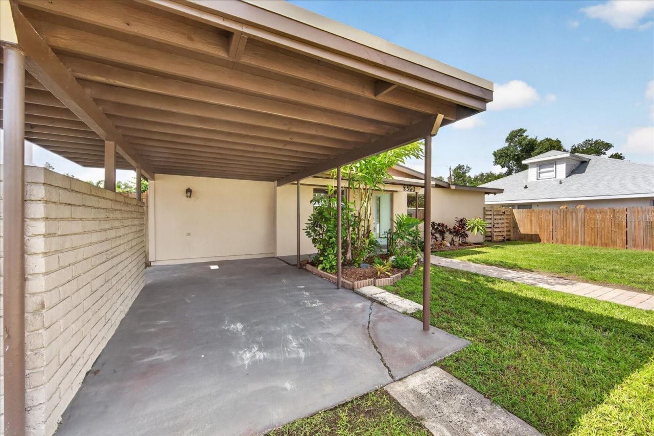 2350 Loma Linda Street , Sarasota, FL 34239 Photo
