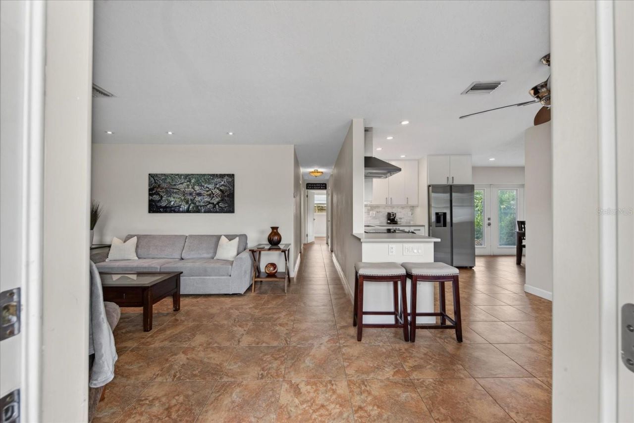 2350 Loma Linda Street , Sarasota, FL 34239 Photo