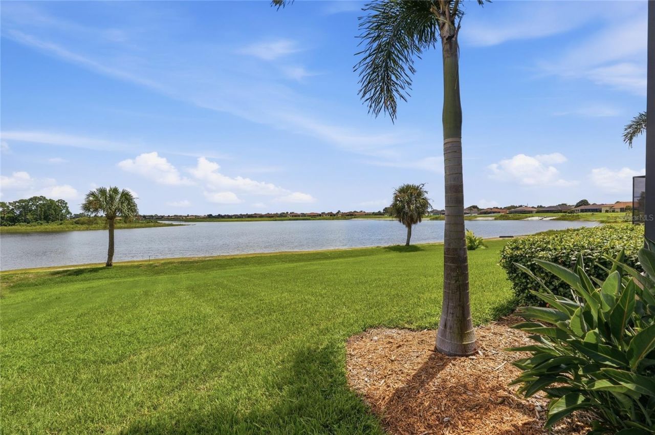 644 Hart Lake Drive, Winter Haven, FL 33884 Photo
