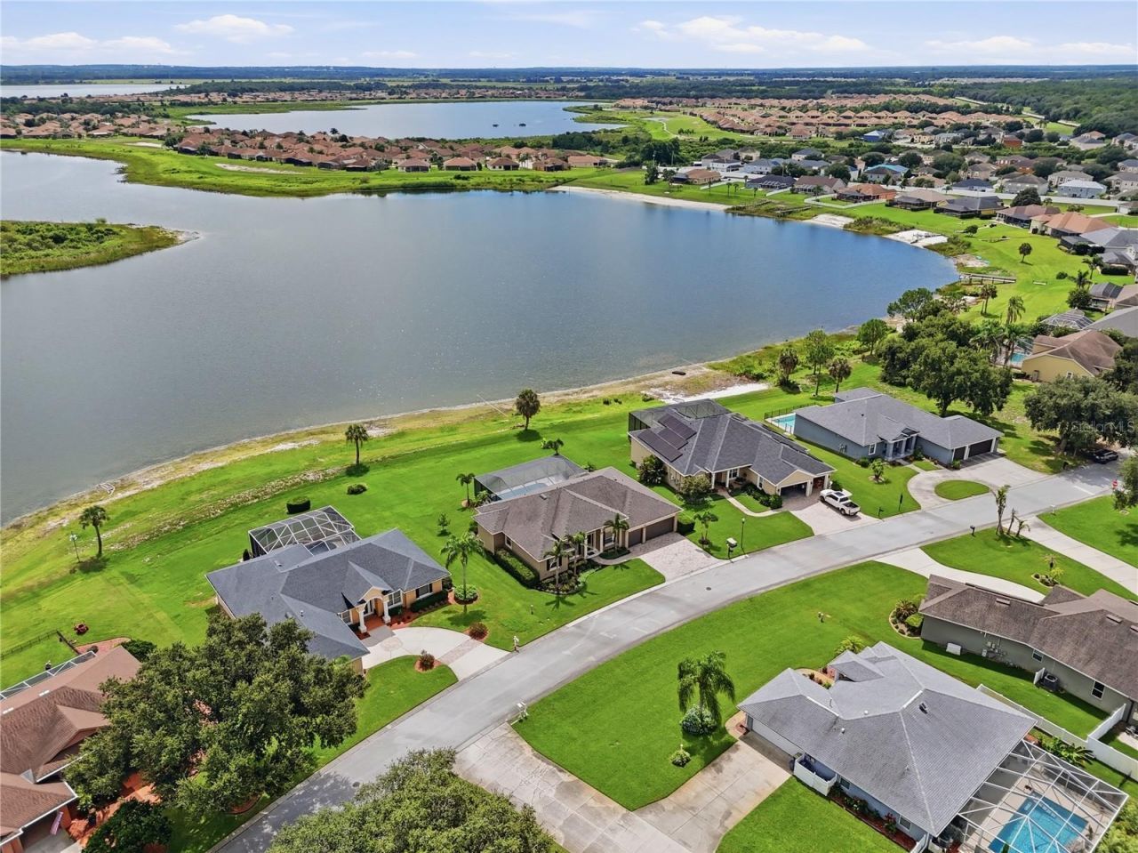 644 Hart Lake Drive, Winter Haven, FL 33884 Photo