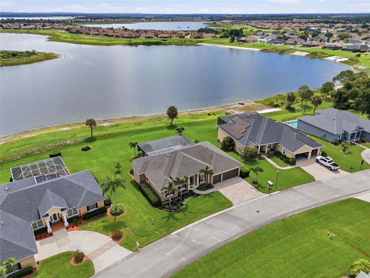 644 Hart Lake Drive, Winter Haven, FL 33884 Photo