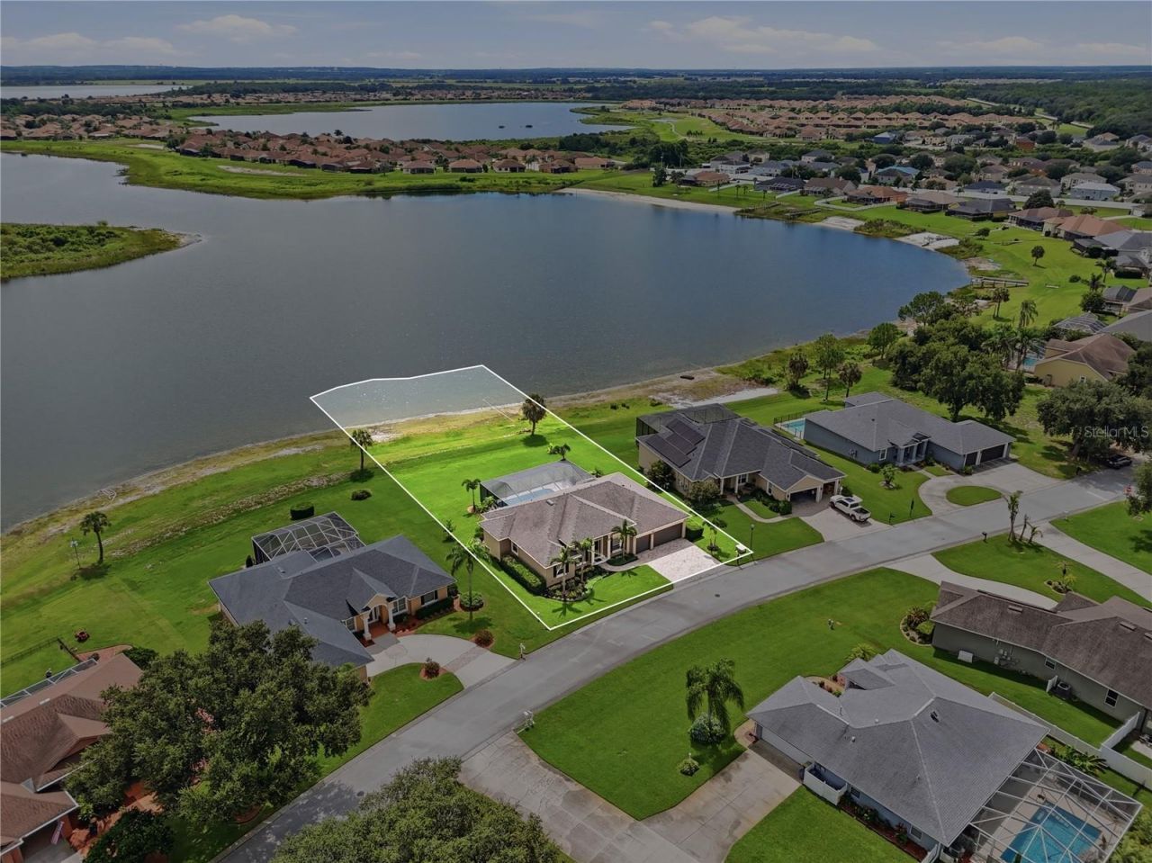 644 Hart Lake Drive, Winter Haven, FL 33884 Photo