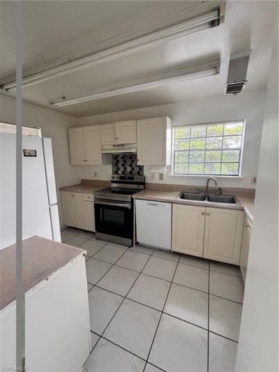 5308 Treetops Dr , Unit H204, Naples, FL 34113 Photo