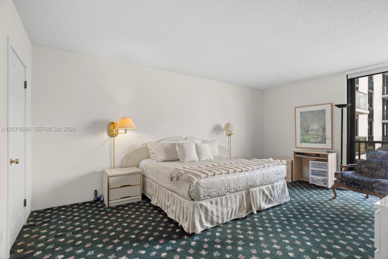 19667 W Turnberry Way , Unit 15-G, Aventura, FL 33180 Photo