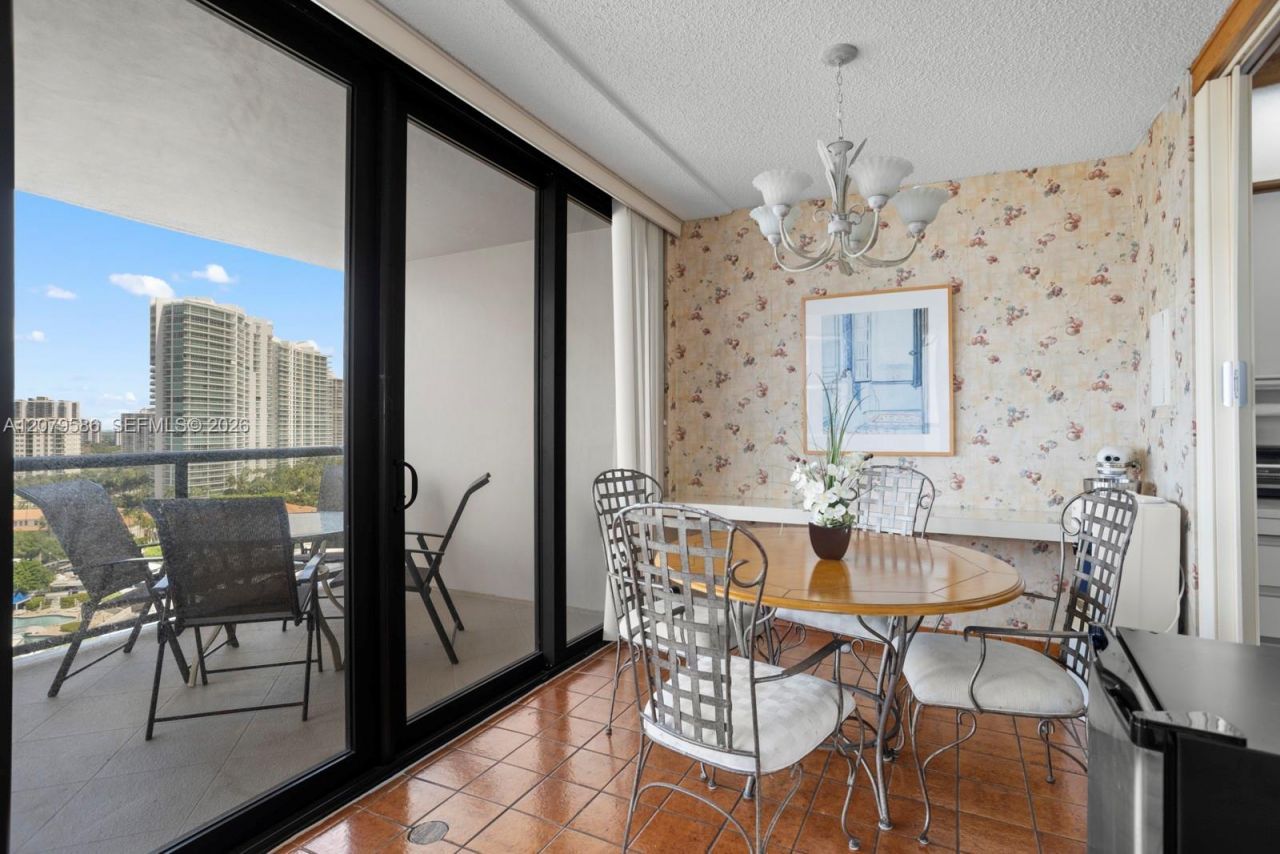 19667 W Turnberry Way , Unit 15-G, Aventura, FL 33180 Photo