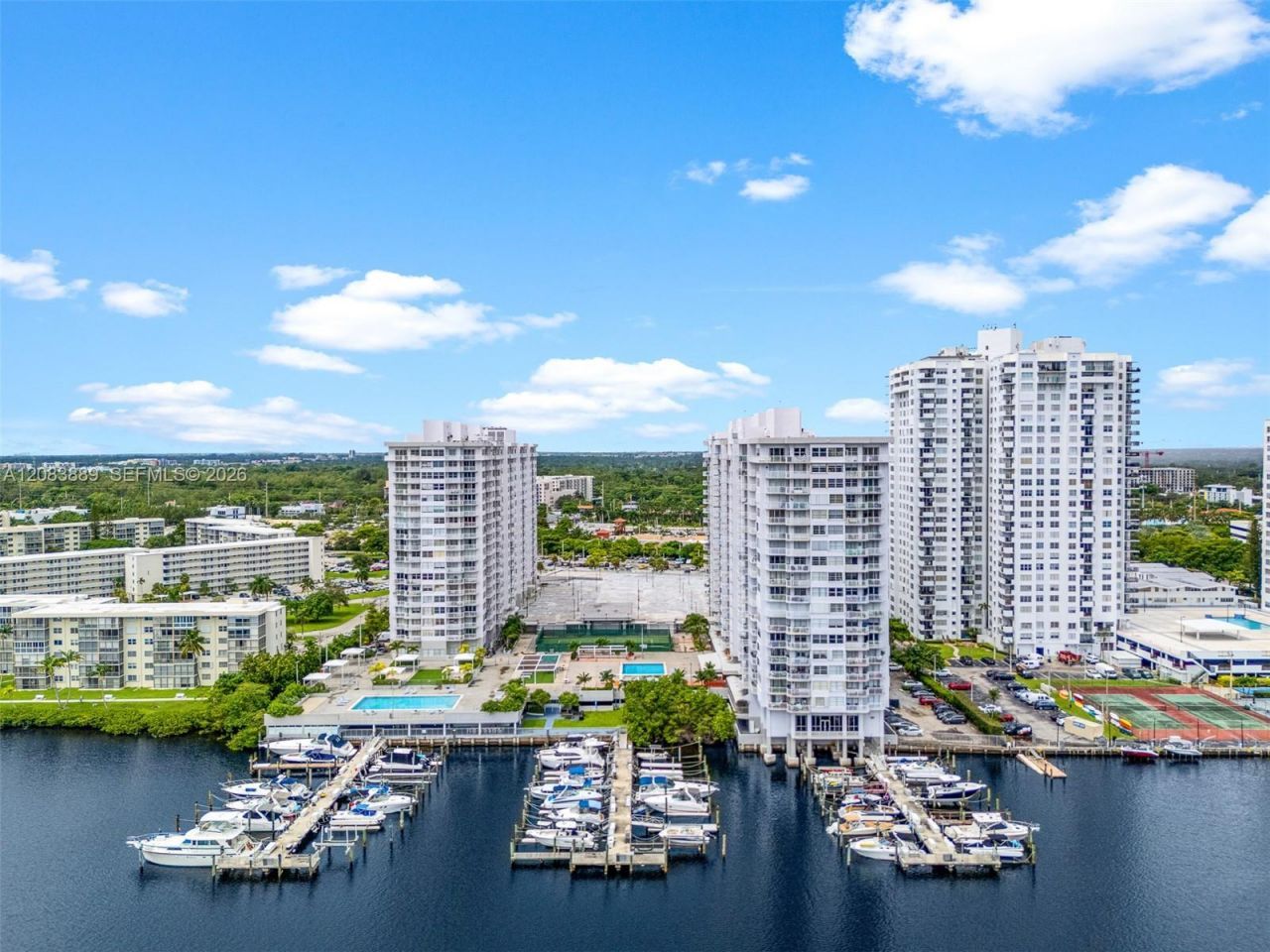 18071 Biscayne Blvd , Unit PH04 & PH0, Aventura, FL 33160 Photo