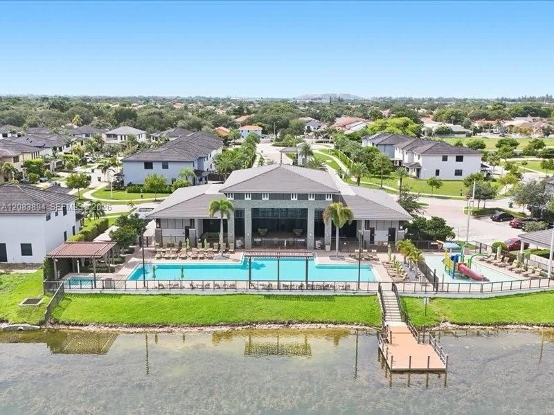15603 NW 88th Ave , Miami Lakes, FL 33018 Photo