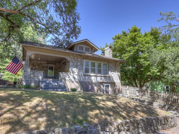 616 N Wall Avenue , Joplin, MO 64801