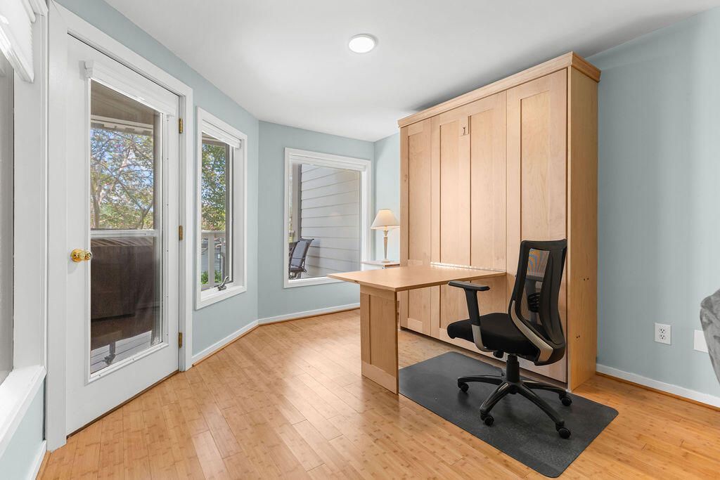 1615 Live Oak Park Photo 11
