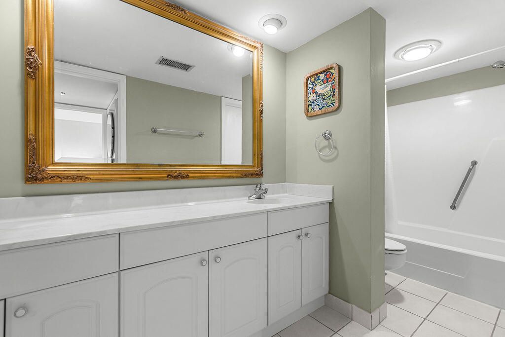 1615 Live Oak Park Photo 21