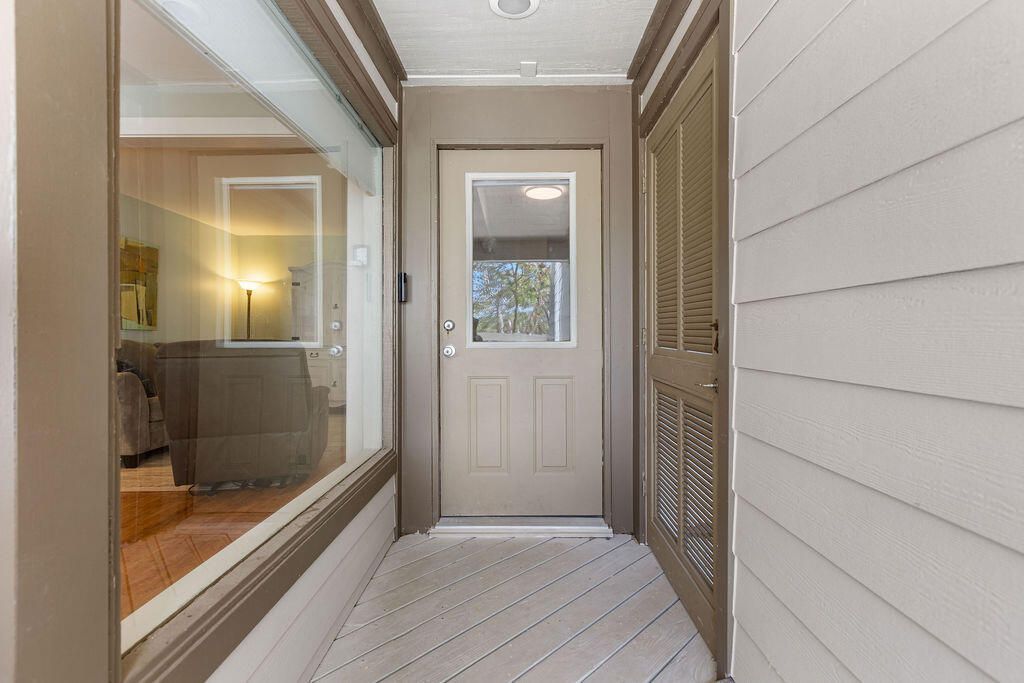1615 Live Oak Park Photo 6