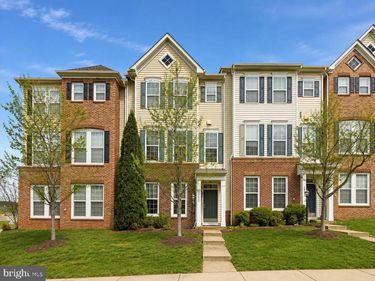 22631 HAWKBILL SQUARE , BRAMBLETON, VA 20148