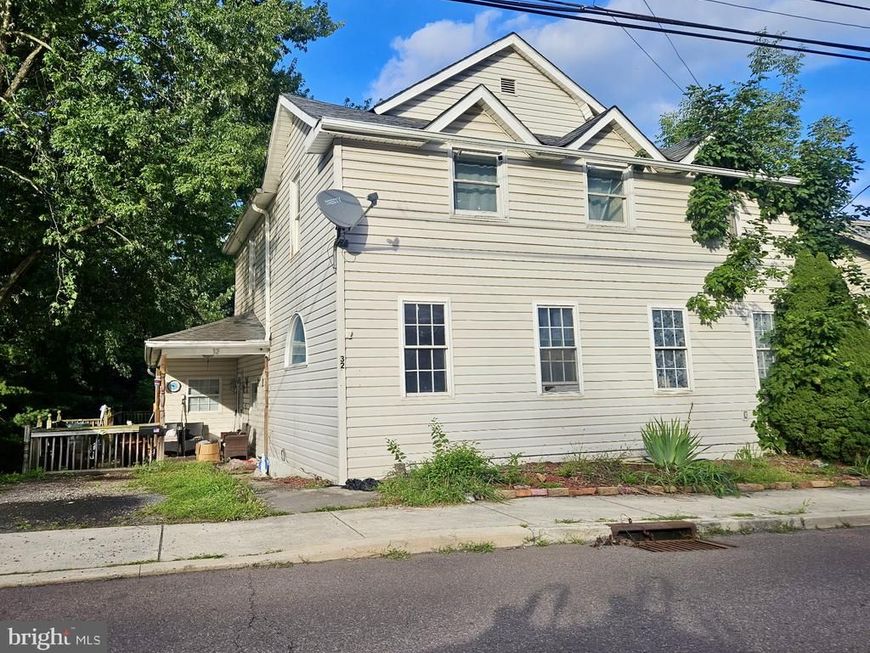 32 Douglas Avenue , Lonaconing, MD 21539 Main Photo